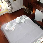 לינה וארוחת בוקר D'hotes L'enclos Des Jacobins 3*