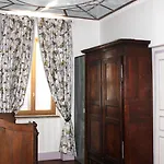 Bed & Breakfast D'hotes L'enclos Des Jacobins 3*