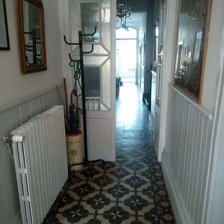 D'hotes L'enclos Des Jacobins B&B