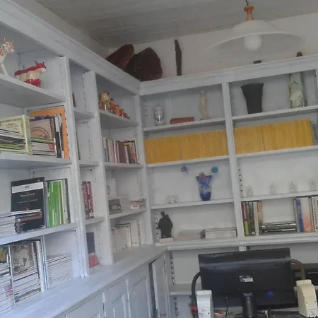 D'hotes L'enclos Des Jacobins Frühstückspension