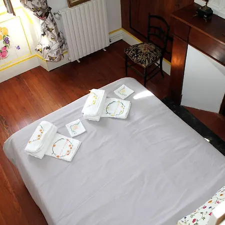 Frühstückspension D'hotes L'enclos Des Jacobins Saint-Girons (Ariege)