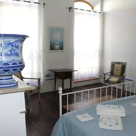 D'hotes L'enclos Des Jacobins